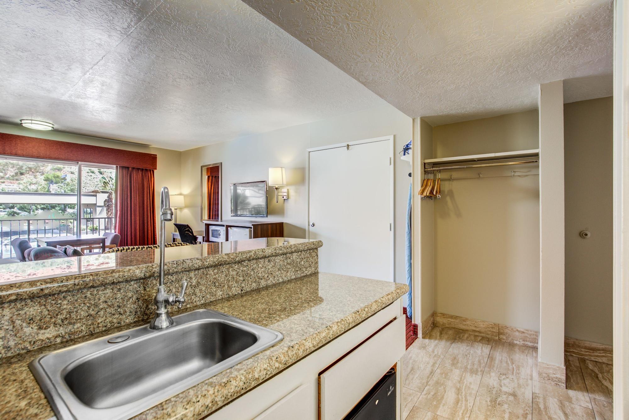 Econo Lodge St George North - Near Pioneer Park St. George Buitenkant foto
