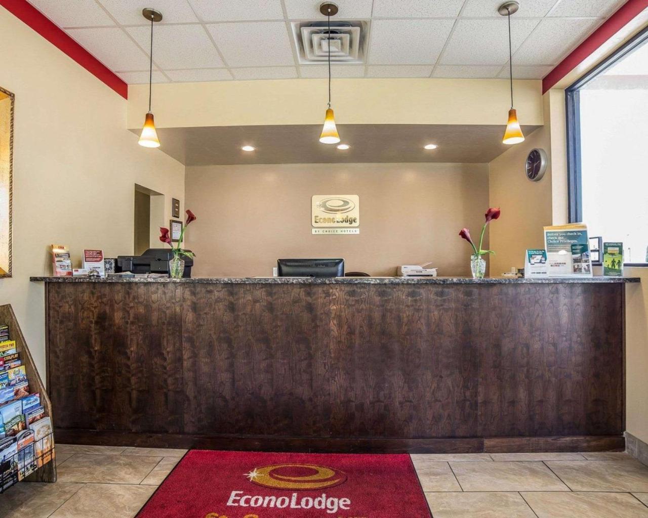 Econo Lodge St George North - Near Pioneer Park St. George Buitenkant foto